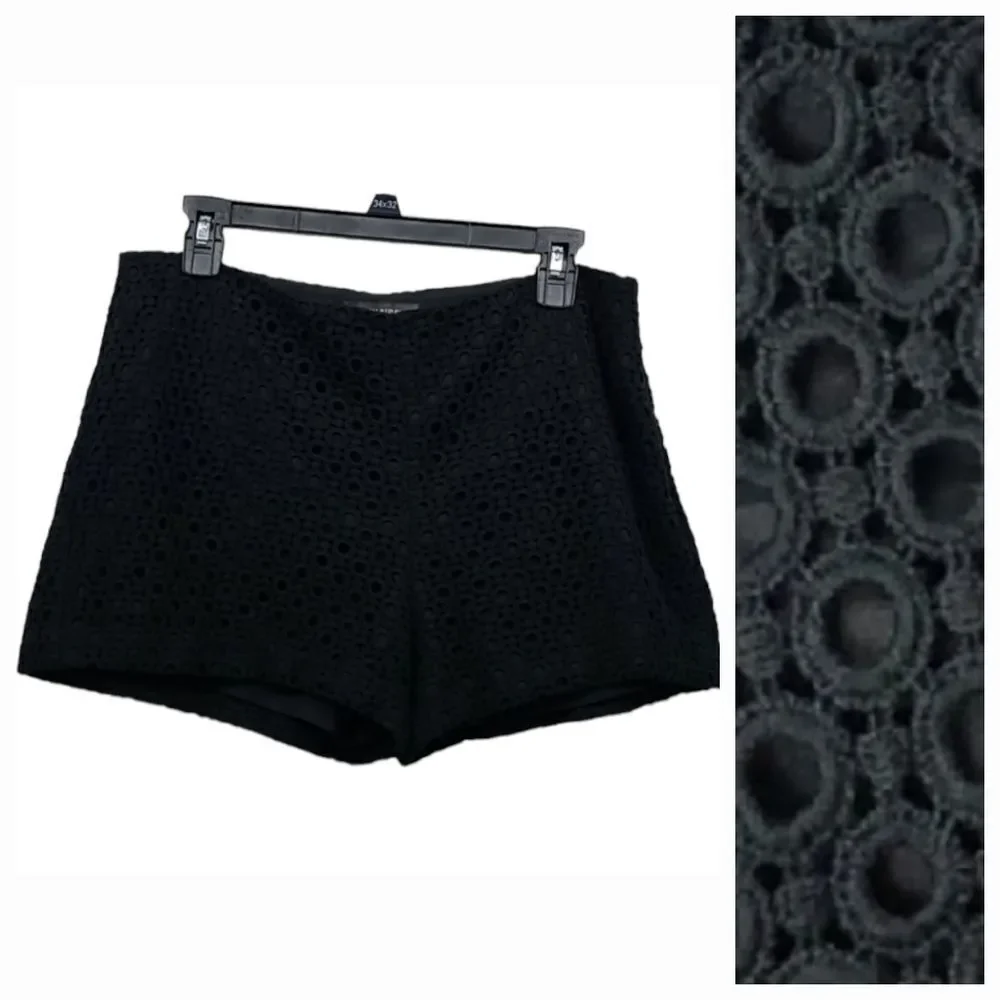 Banana Republic Black Crochet Eyelet Lace Shorts 12P Petite High Rise Lined Chic